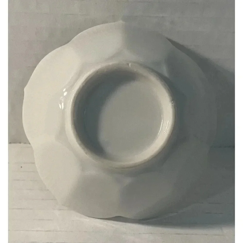Vintage Lotus Flower White Porcelain Japanese‎ Rice Bowl 3.5”W x 1.75”H